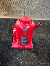 Big Red T95007 50 Ton 100000 Lbs Capacity Hydraulic Welded Car Bottle Jack Big Red T95007 50 Ton 100000 Lbs Capacity Hydraulic Welded Car Bottle Jack