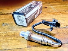 BOSCH Oxygen Sensor 15703 Select 1993-03 GM, Accura, Honda Isuzu Toyota Daewoo