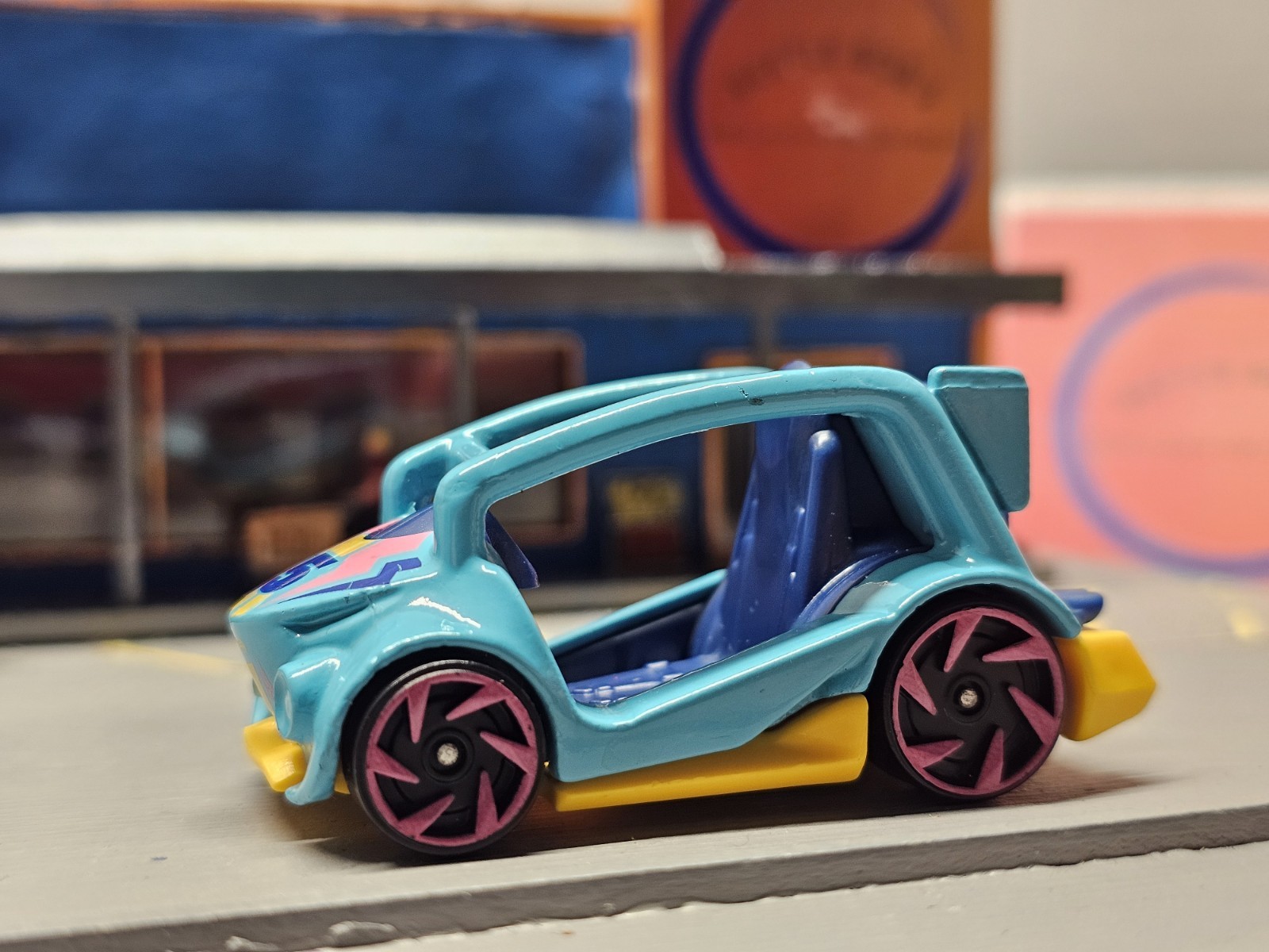 Kick Kart 1:64 2022 Hot Wheels Ride-Ons 5/5 #90 Loose 