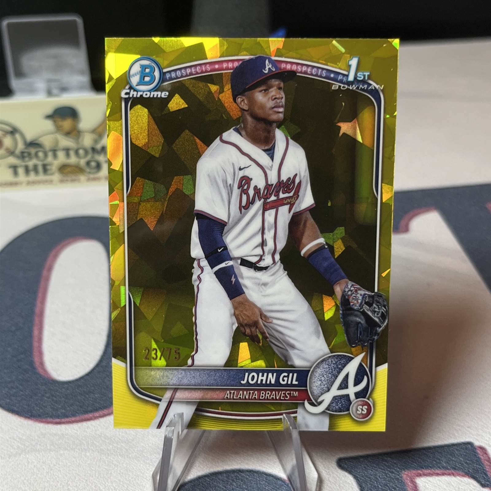 2025 Bowman Chrome Sapphire 1st Yellow Refractor John Gil #23/75 Braves