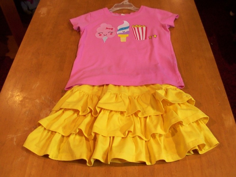 Hanna Andersson Girls Movie Snacks  T-Shirt & Tiered Skort Outfit-Sz. 140(10)