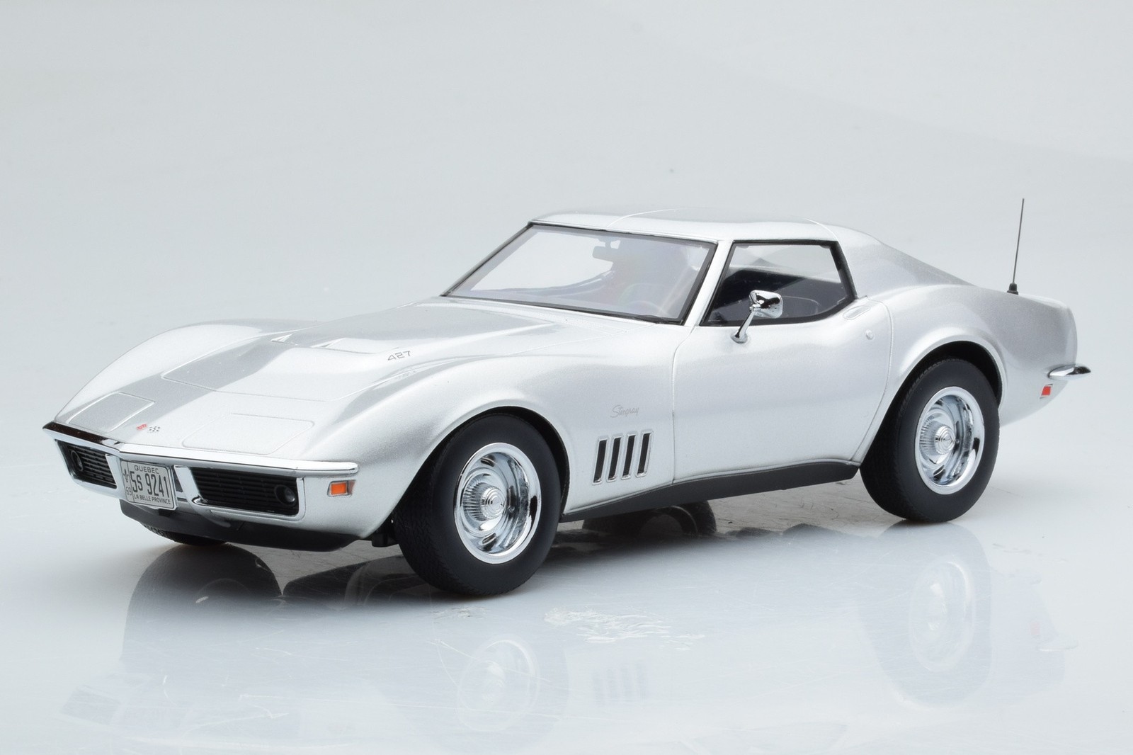 Norev Chevrolet Corvette Coupe 1969 1:18 189032