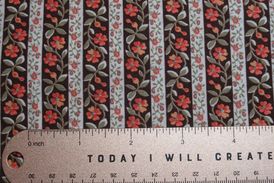 Tela 100% Algodón CUARTO GRASO Naranja Óxido Flores en Marrón Crema Rayas Foto 3 de 4