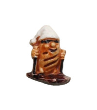 - Fève MH Moulin à l'huile  pain au lait skieur