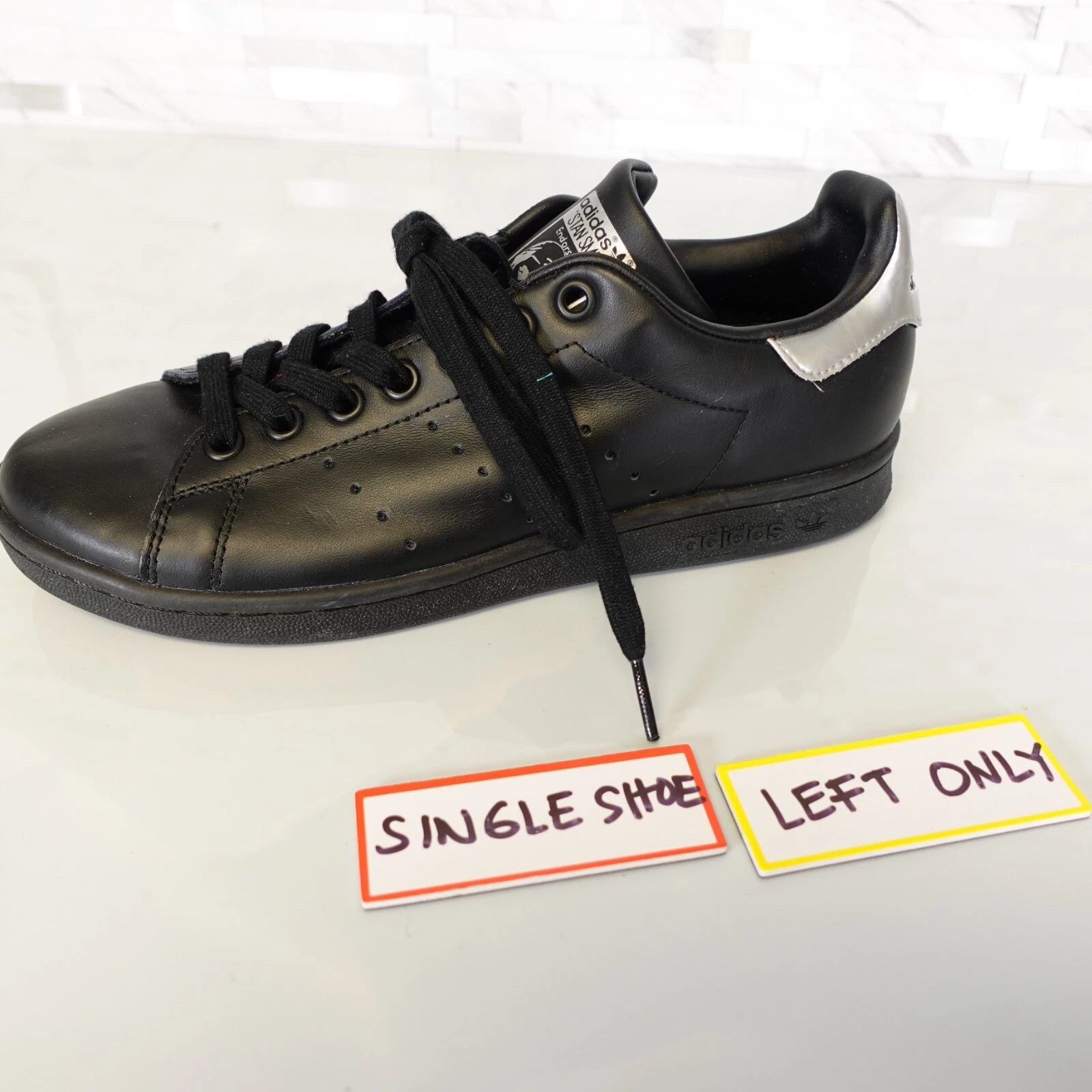 Adidas scarpa donna nera sneaker 6 5 SCARPA SINGOLA SINISTRA amputata pelle bassa