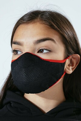 HYPE KINDER SCHWARZ & ROT GESTRICKTE GESICHTSMASKE