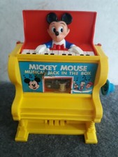 VINTAGE 1973 DISNEY MICKEY MOUSE MUSICAL JACK IN THE BOX PIANO WORKING