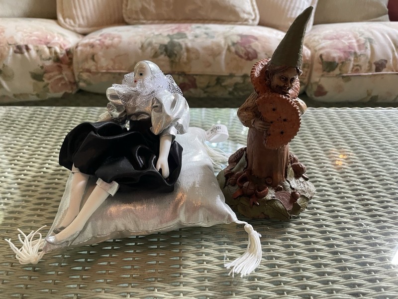 Decorate Figurines 