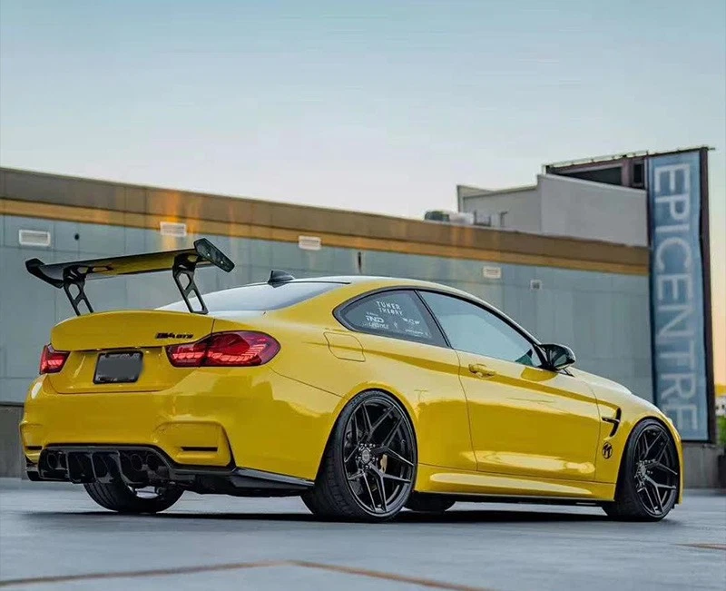 BMW M3 F80 M4 F82 F83 Carbonfaser Hecklippe V-Type Dreiteiliger Diffusor Kit - Bild 3 von 4