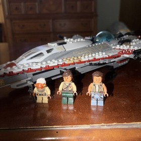 LEGO Star Wars: The Arrowhead (75186) and A- WING Starfighter (75003)