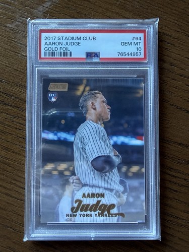 Aaron Judge [Gold Foil] #64 2017 Stadium Club card