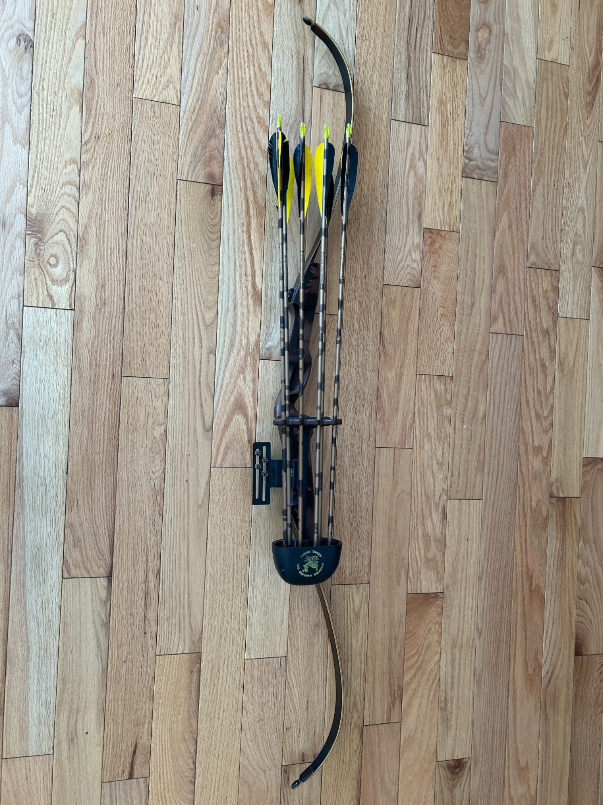 Hoyt Easton right handed recurve takedown bow no specs listed on bow