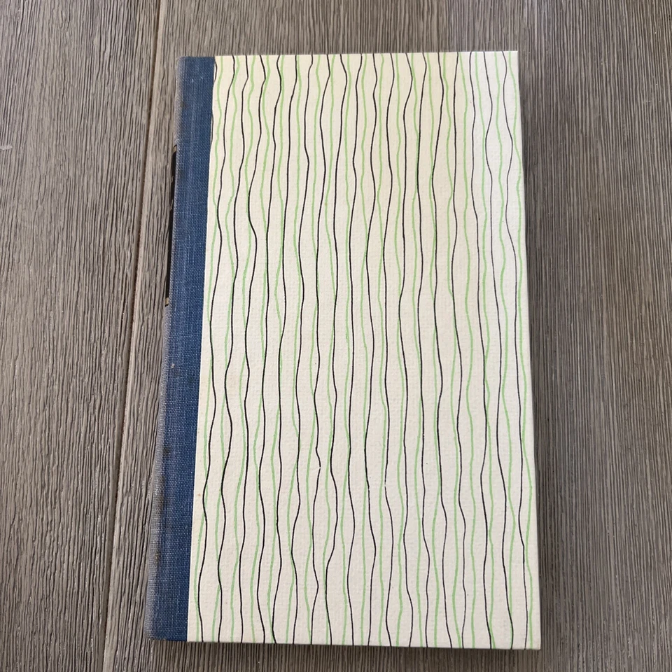 Alice’s Adventures In Wonderland~Through The Looking Glass~Boxed Set~1965 Lewis - Image 4 of 4