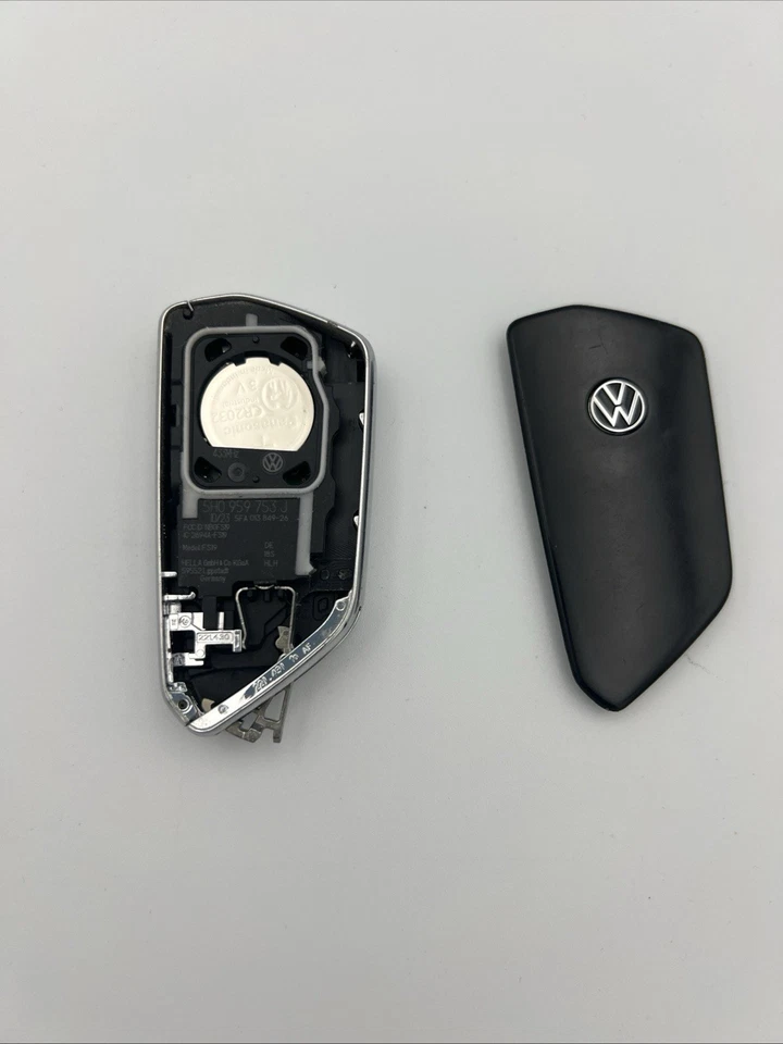 VW VOLKSWAGEN KEYLESS REMOTE SMART KEY NBGFS19 OEM. - Image 3 of 4