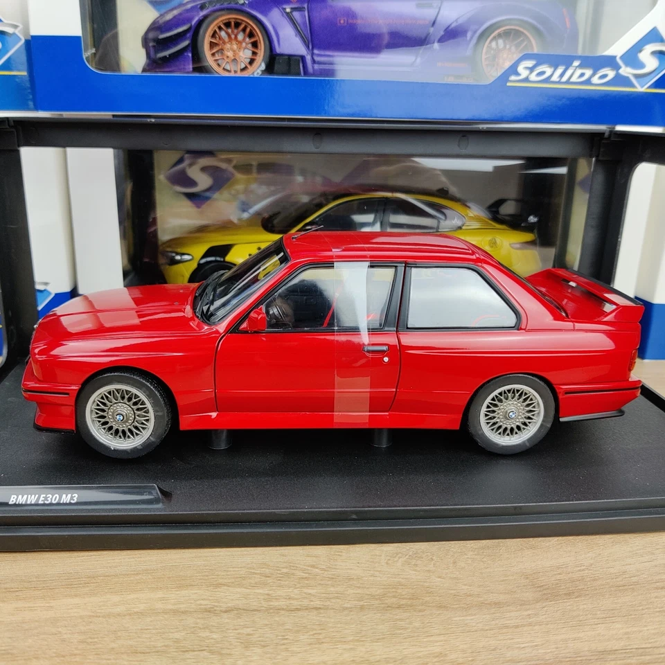 VOITURE SOLIDO BMW E30 M3 ROUGE 1986 1:18 S1801502 NEUF NOUVELLE BOITE 2024 - Photo 3/4