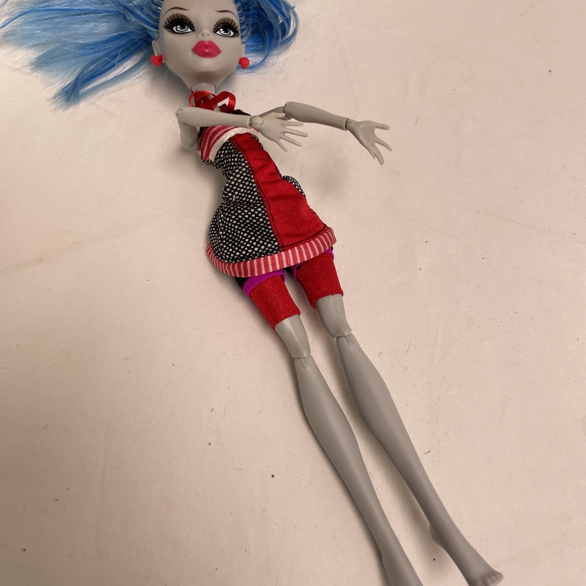 2008 Mattel Monster High Ghoulia Yelps Doll Toy No Glasses