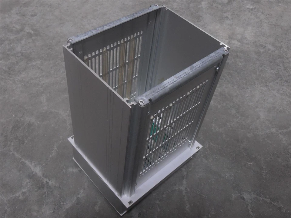 Módulo de rack de memoria para eventos Piller 48.2.196 usado Foto 3 de 4