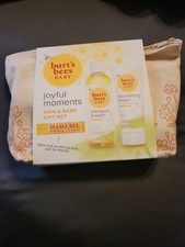 BURTS BEES BABY SHAMPOO  WASH 8 OZ  LOTION 6 OZ Joyful Moments Gift Set