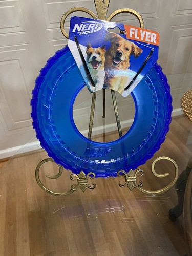 Nerf Dog Rubber Tire Flyer Toy 10" Frisbee Lightweight Durable Floats M / L Dog - Picture 3 of 4