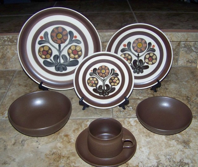 Denby Langley Stoneware Pottery 7pc Place Setting Retired Retro Vintage