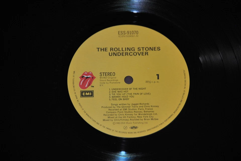 ROLLING STONES UNDERCOVER - R. S. RECORDS ESS-91070 1983 LP JAPAN OBI NM 1A ED. - Image 2 of 2