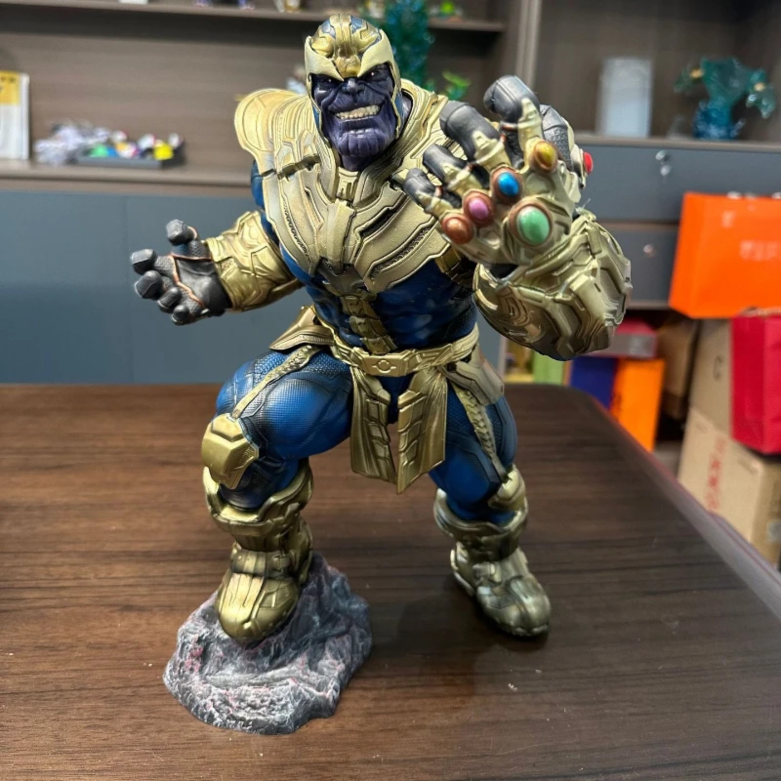 | Premium Marvel Collectible Model Toy