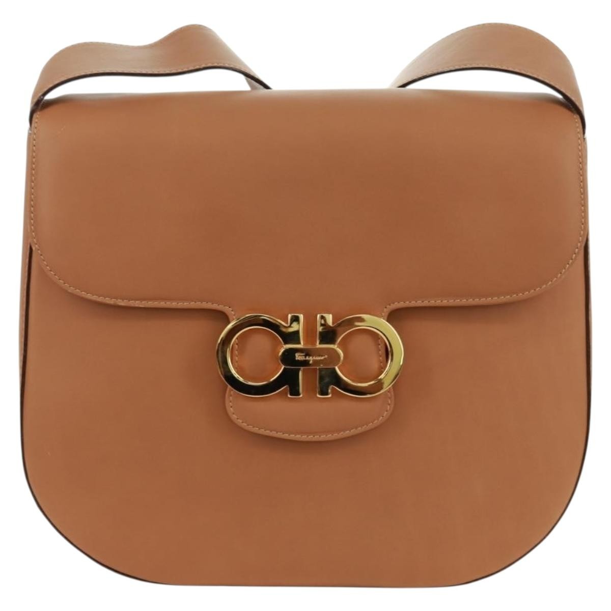 Salvatore Ferragamo Gancini Shoulder Bag Leather Brown Leather Shoulder Bag Bag (Pre-Owned)