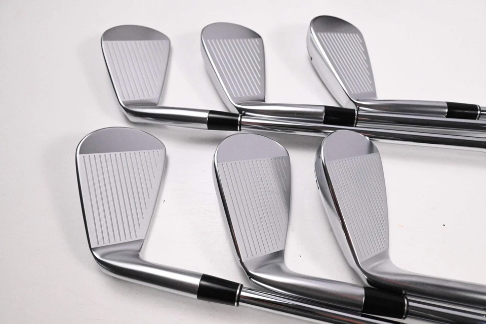 Srixon ZXi5 Irons / 5-PW / Stiff Flex Dynamic Gold Mid 115 S300 Shafts - Image 3 of 4