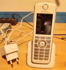 AVM FRITZ!Fon C4 DECT-Telefon, Weiß, Inkl. Ladeschale, Netzteil