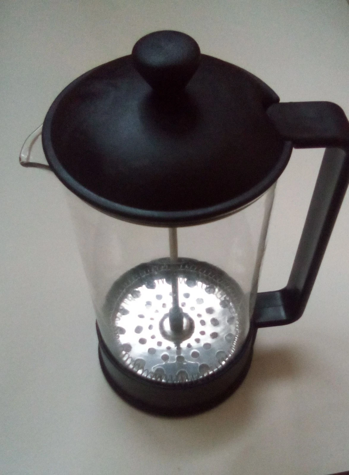 Bodum Brazil French Press Coffee Maker 8 Cup 1L 34oz Borosilicate Glass Black
Opens in a new window