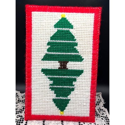 Vintage Christmas Tree Yarn Art Plastic Canvas Pot Holder Handmade 1980s Holiday