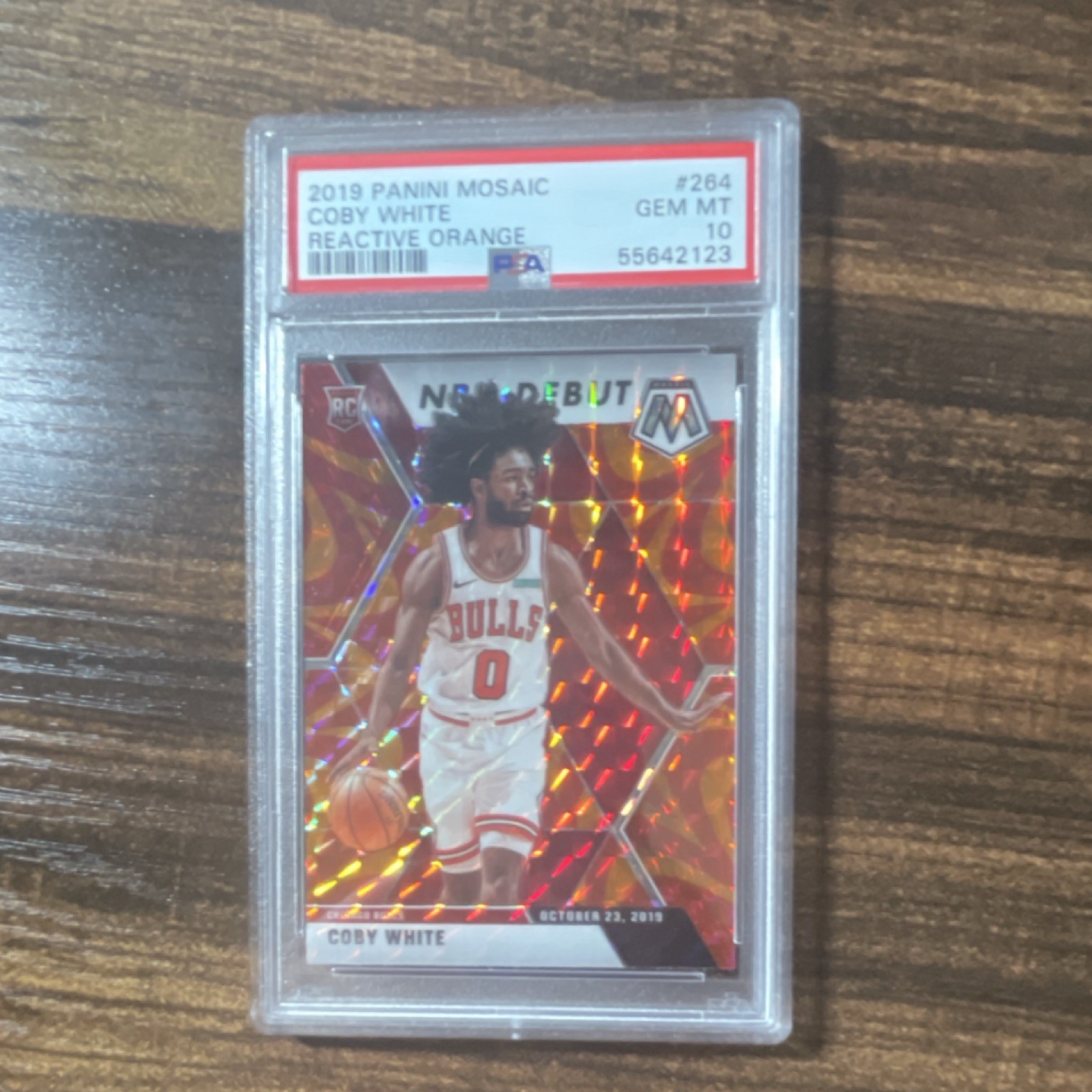 2019-20 Panini Mosaic Reactive Orange NBA Debut Rookie #264 Coby White PSA 10