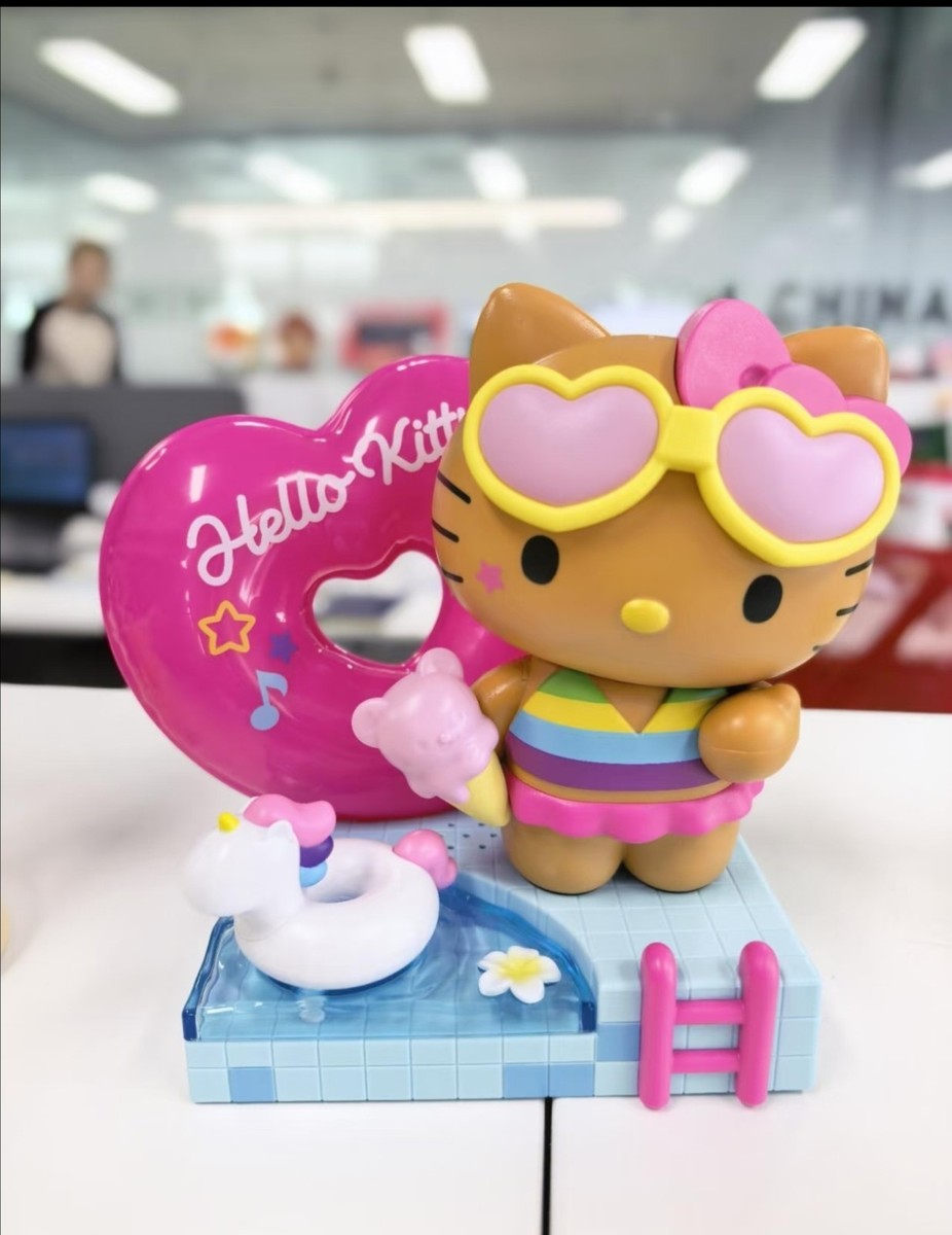 2026 KFC Sanrio Character Happy Meal Toys Walkie talkie Fan Light