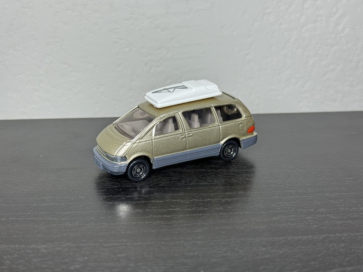 US SELLER Tomica Tomy No. 99 Toyota Estima Previa w/ Roof Box RV