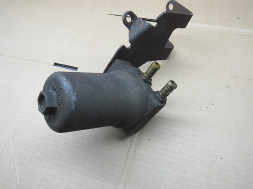 03-07 Ford 5R110W 6.0 Pwerstroke Transmission Cooler Filter Housing external OEM - Picture 4 of 4