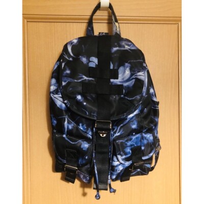 8/27まで出品　DIESEL バッグ Diesel Bag Pack H27 x W 27 x D 17 cm | eBay