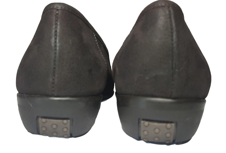 Mocasines sin cordones Sesto Meucci de cuero marrón gamuza 1 pulgada suela de goma tacón 81/2 N Foto 2 de 4