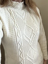 Vtg 80s KNITMAKERS Cream CABLE TEXTURE Mock Neck FISHERMAN Wool CHUNKY Sweater M