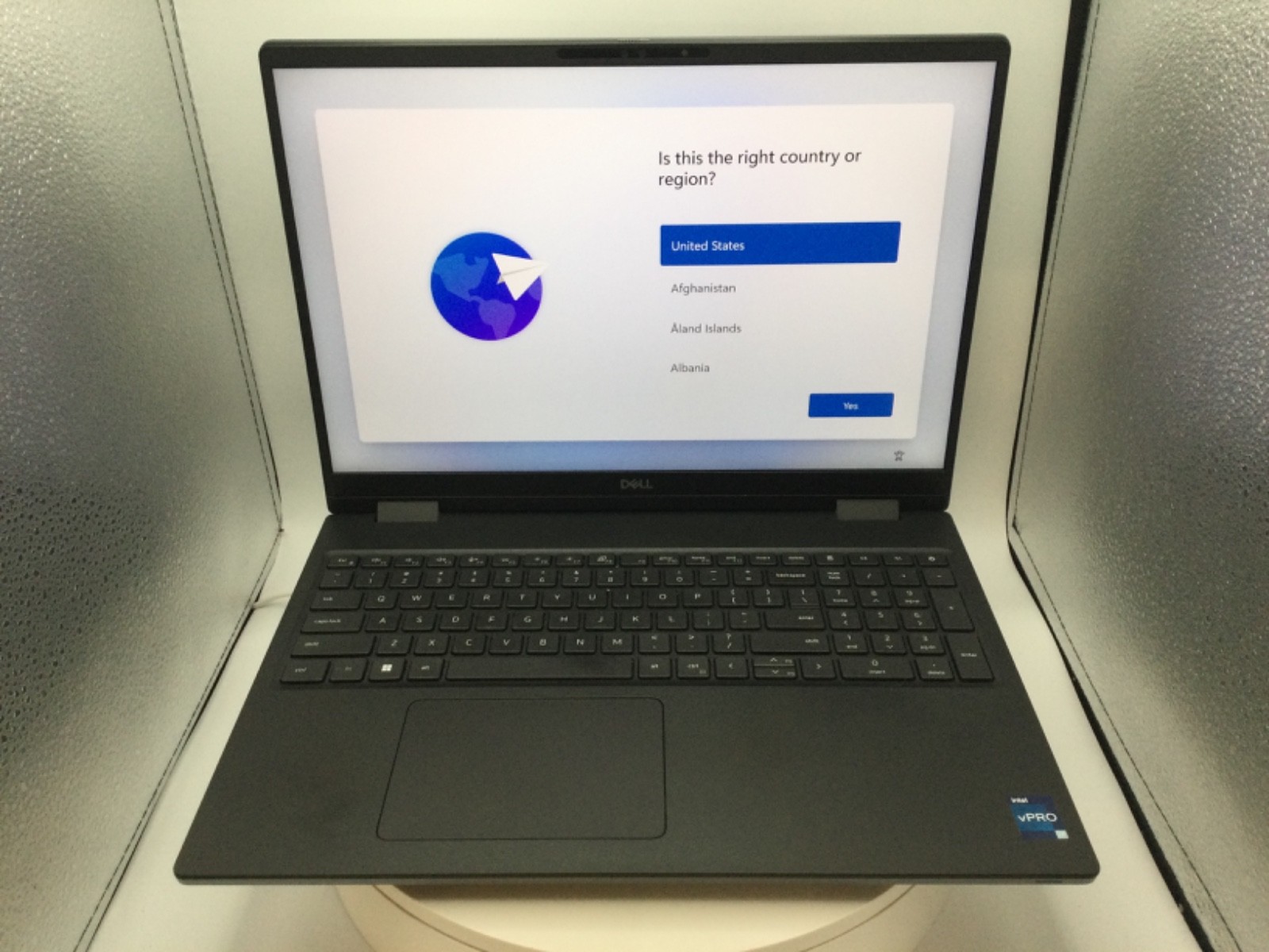 dell precision 7680, 16-Inch Laptop, with intel core i7 gen 13, Windows 11 Pro