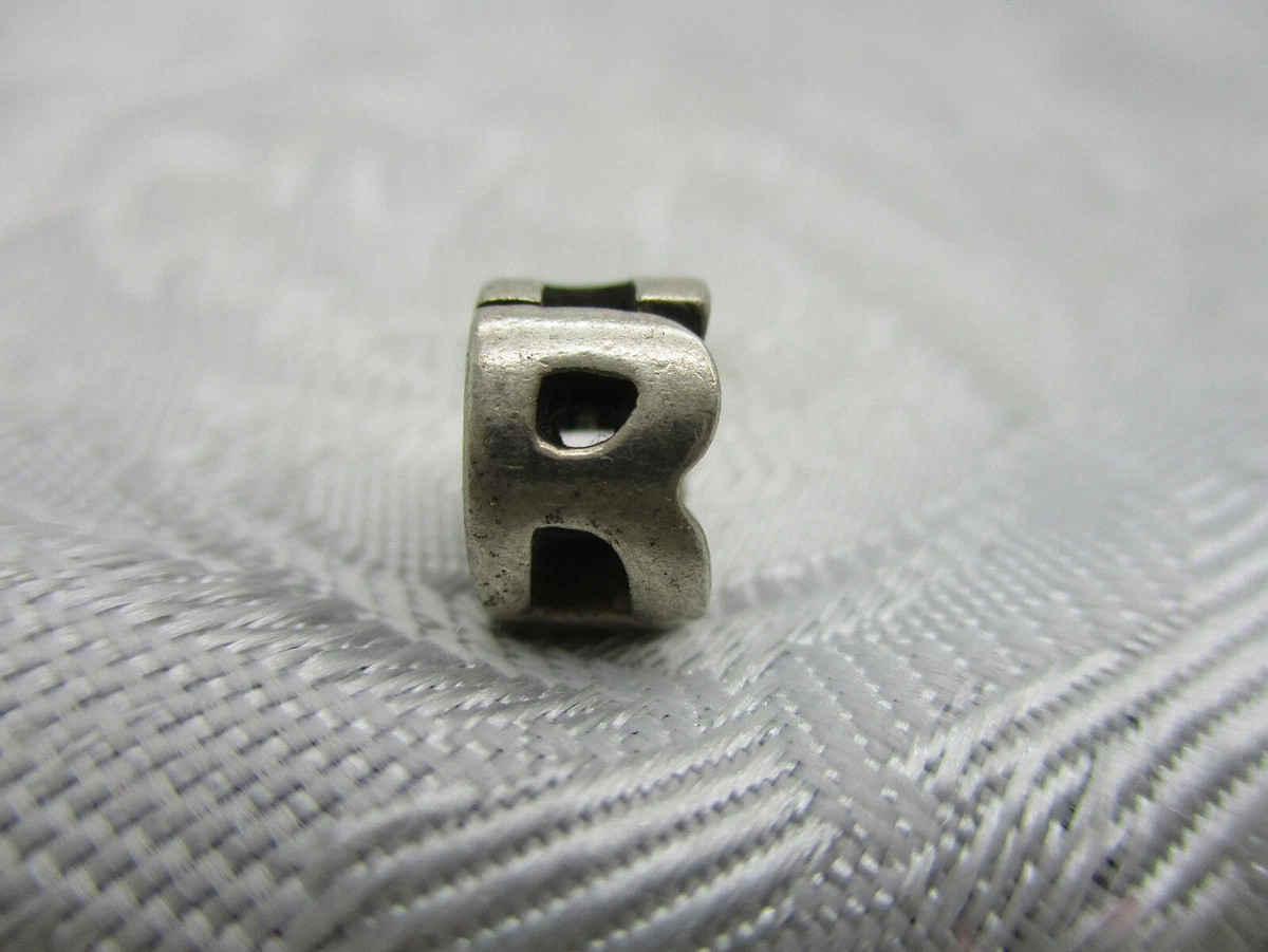 R and deals r estate jewelry