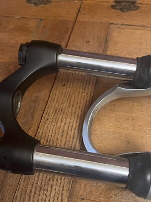 Ancienne fourche de direction de roue Answer Manitou EFC 26