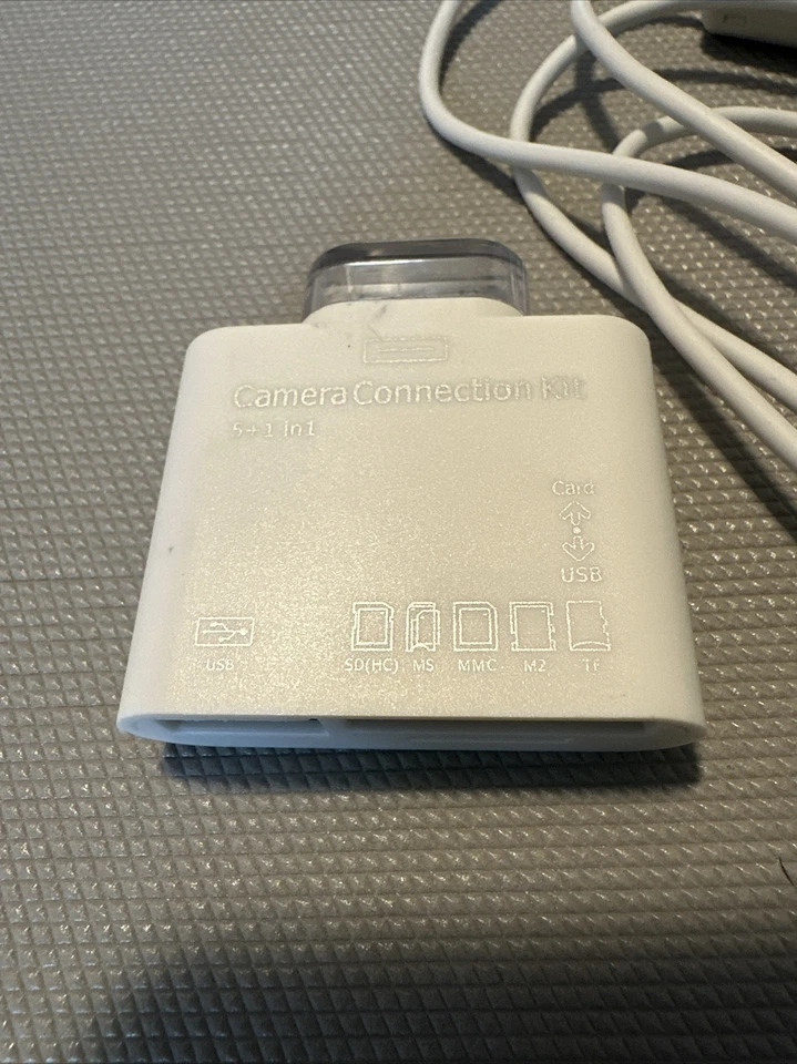 5 In 1 USB Camera Connection Kit Memory Card SD Reader - Image 4 of 4