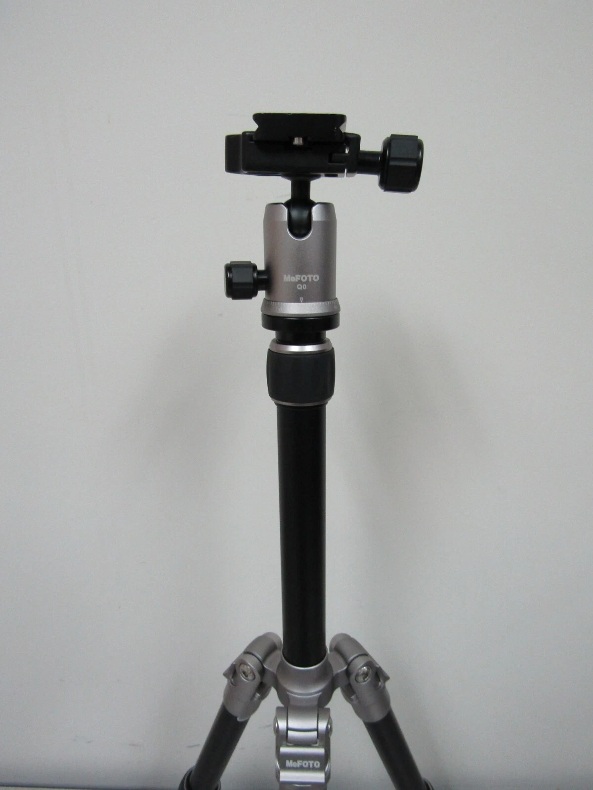 MeFoto BackPacker Travel Tripod - Thumbnail 4