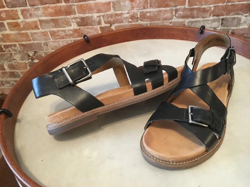 Clarks Artisan Leather Corsio Bambi Cross Strap Sandals 7 eBay