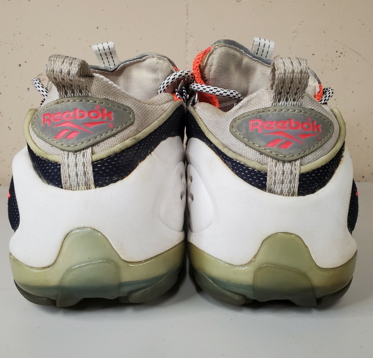 Reebok DMX Run 10 White Blue Cherry Silver Size 10 Orange Reebok DMX Run 10 White Blue Cherry Silver Size 10 Orange