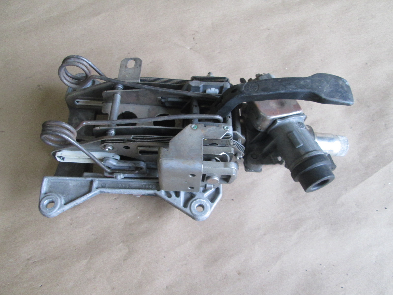 Lamborghini Gallardo - Steering Column / Ignition - Part # 400419501B 