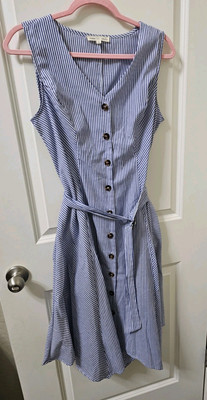 Parallel Skies Beachy Button Down Sz Medium Dress Blue & White Stripes W/ Belt 