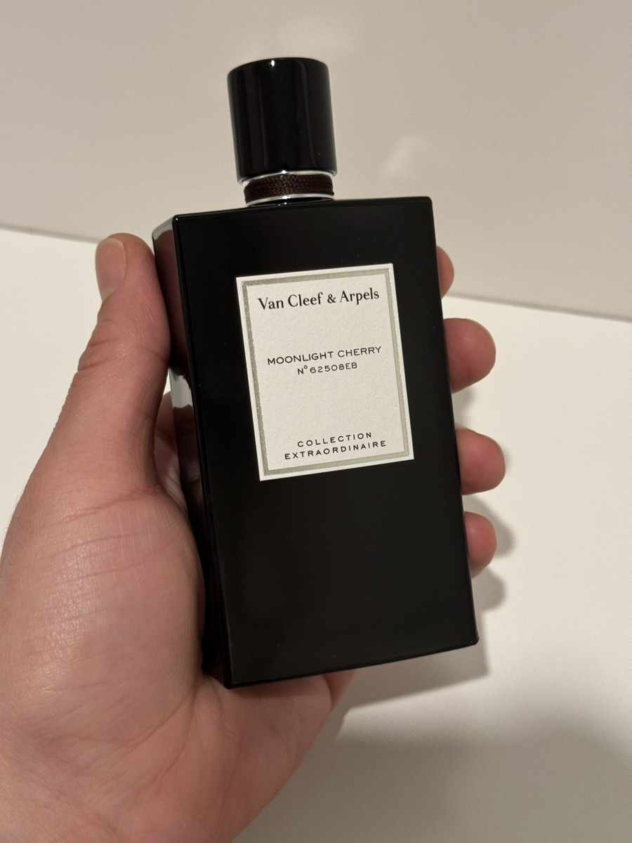 Van Cleef & Arpels Moonlight Cherry Eau de Parfum 75ml / 2.5 fl oz