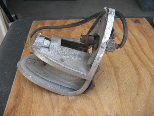 1951 1952 1953 CADILLAC TAILLIGHT-ORIGINAL CADILLAC RIGHT REAR TAIL LIGHT - Foto 5 di 22