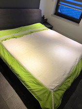 Bettüberwurf Set mit Kissenbezügen und Bett...